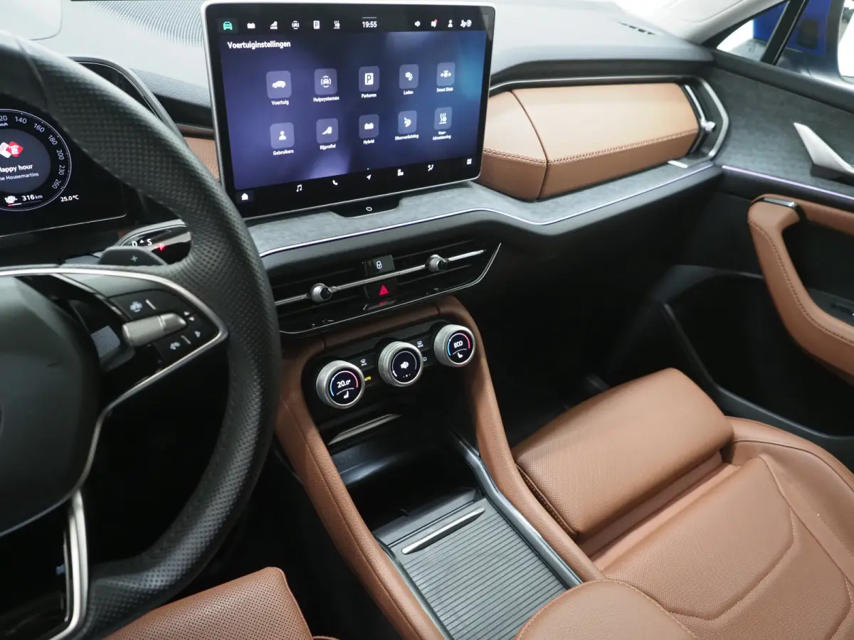 1.5 TSI PHEV | Leder | Matrix LED | Head Up | Camera | Sfeerlicht | Keyless | Adaptive Cruise | Memory | Carplay