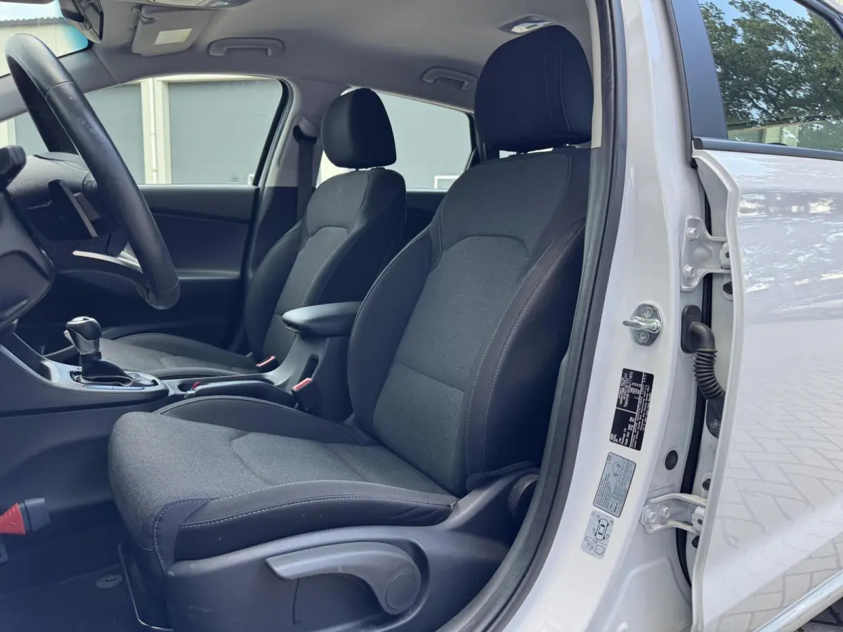 1.0 T-GDi MHEV Comfort Smart | LED | Carplay | Camera | Cruise | Trekhaak | Navigatie | Climate