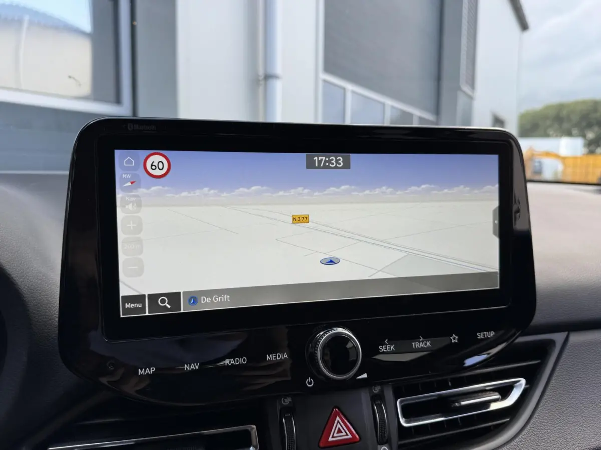 1.0 T-GDi MHEV Comfort Smart | LED | Carplay | Camera | Cruise | Trekhaak | Navigatie | Climate