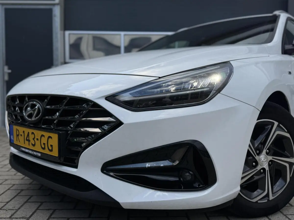 1.0 T-GDi MHEV Comfort Smart | LED | Carplay | Camera | Cruise | Trekhaak | Navigatie | Climate