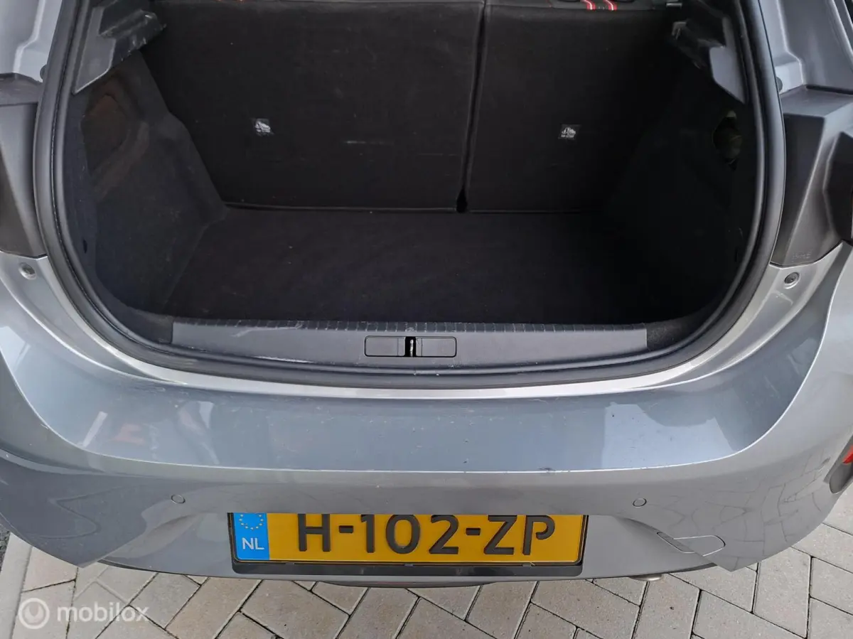 1.2 GS Line met navi en achteruitrijcamera