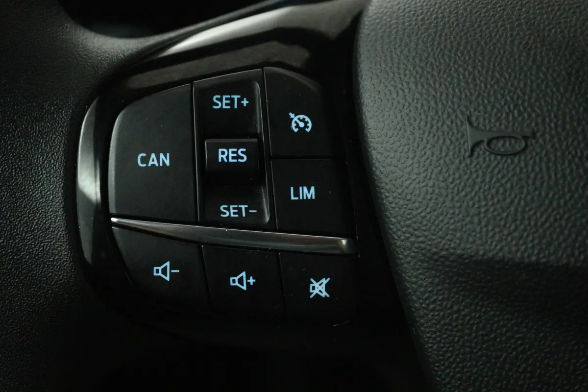 1.0 EcoBoost Connected (CRUISE CONTROL, NAVIGATIE, PARKEERSENSOREN)
