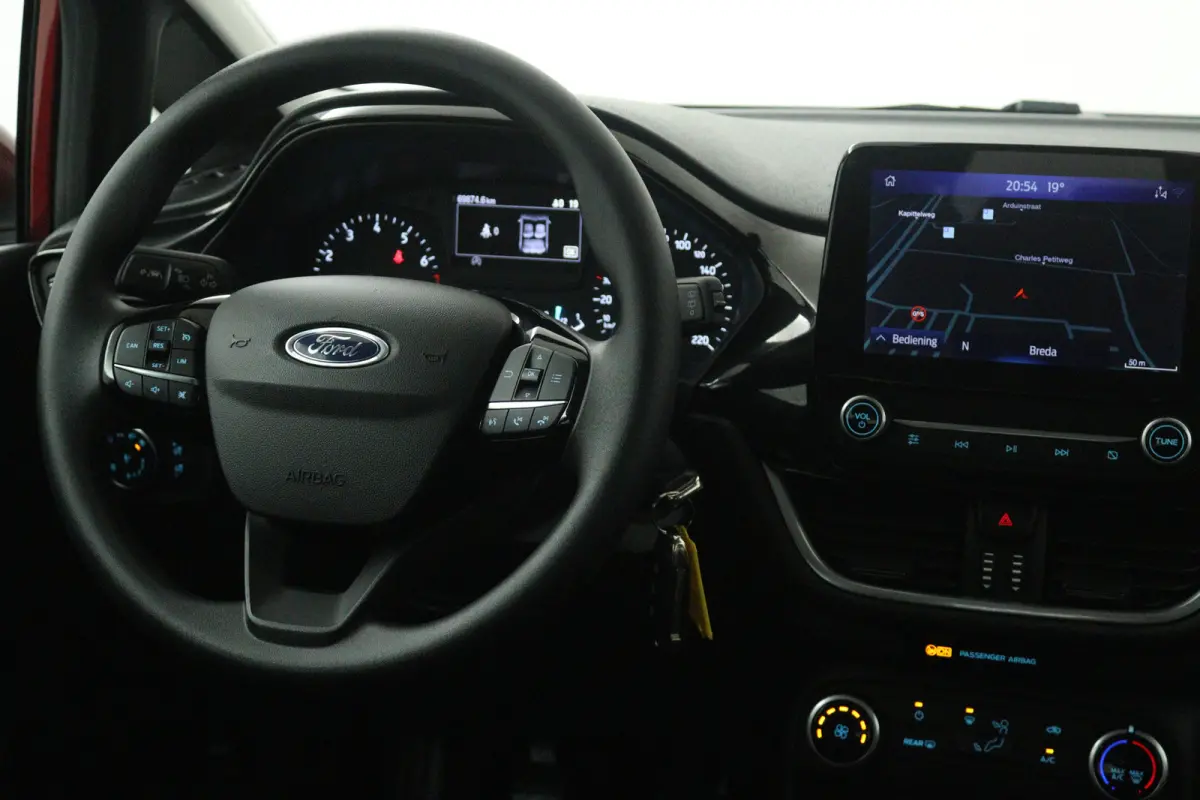 1.0 EcoBoost Connected (CRUISE CONTROL, NAVIGATIE, PARKEERSENSOREN)