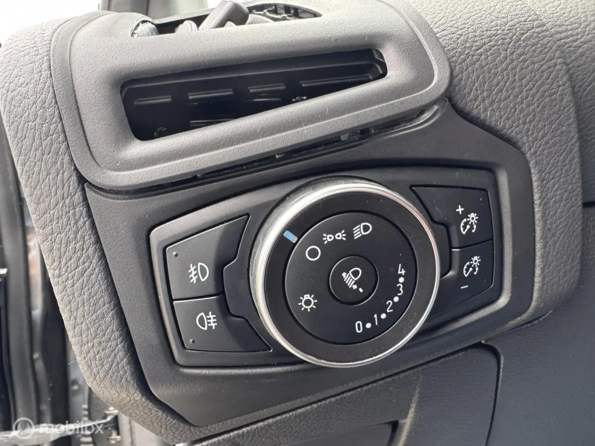 1.0 ST-Line navi cruise lm velgen 112155 km