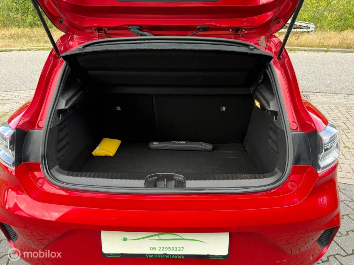 1.6 E-Tech Hybrid 145 Evolution 11-2023