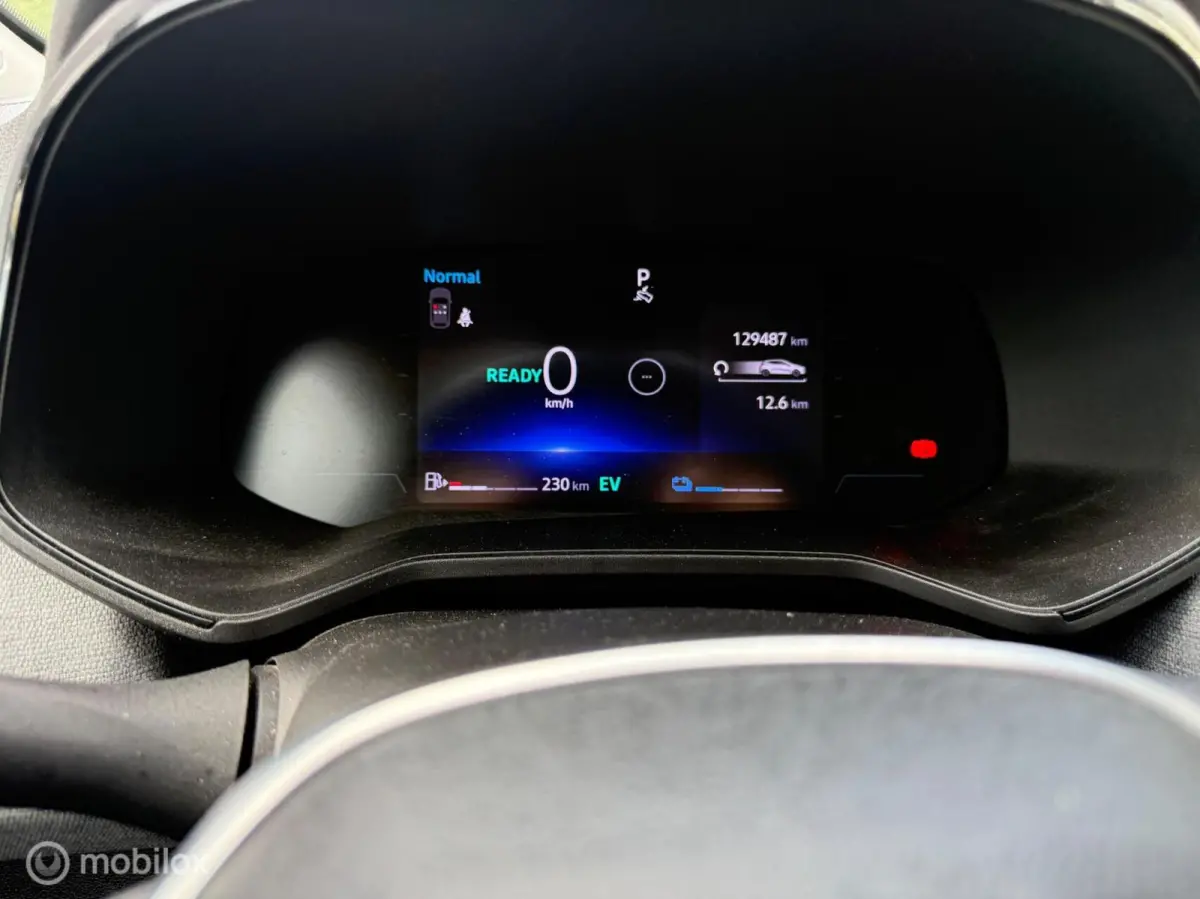 1.6 E-Tech Hybrid 145 Evolution 11-2023