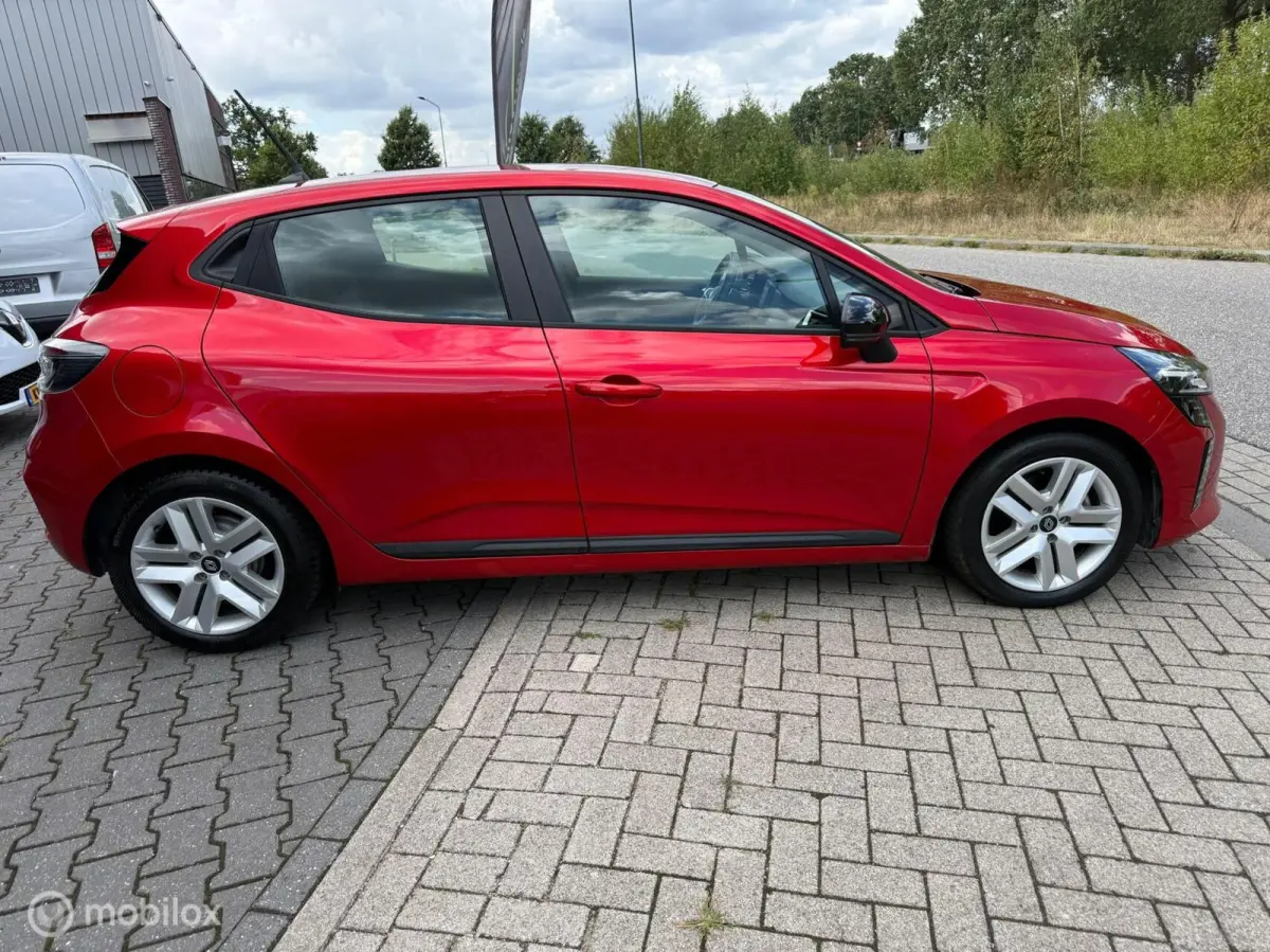 1.6 E-Tech Hybrid 145 Evolution 11-2023