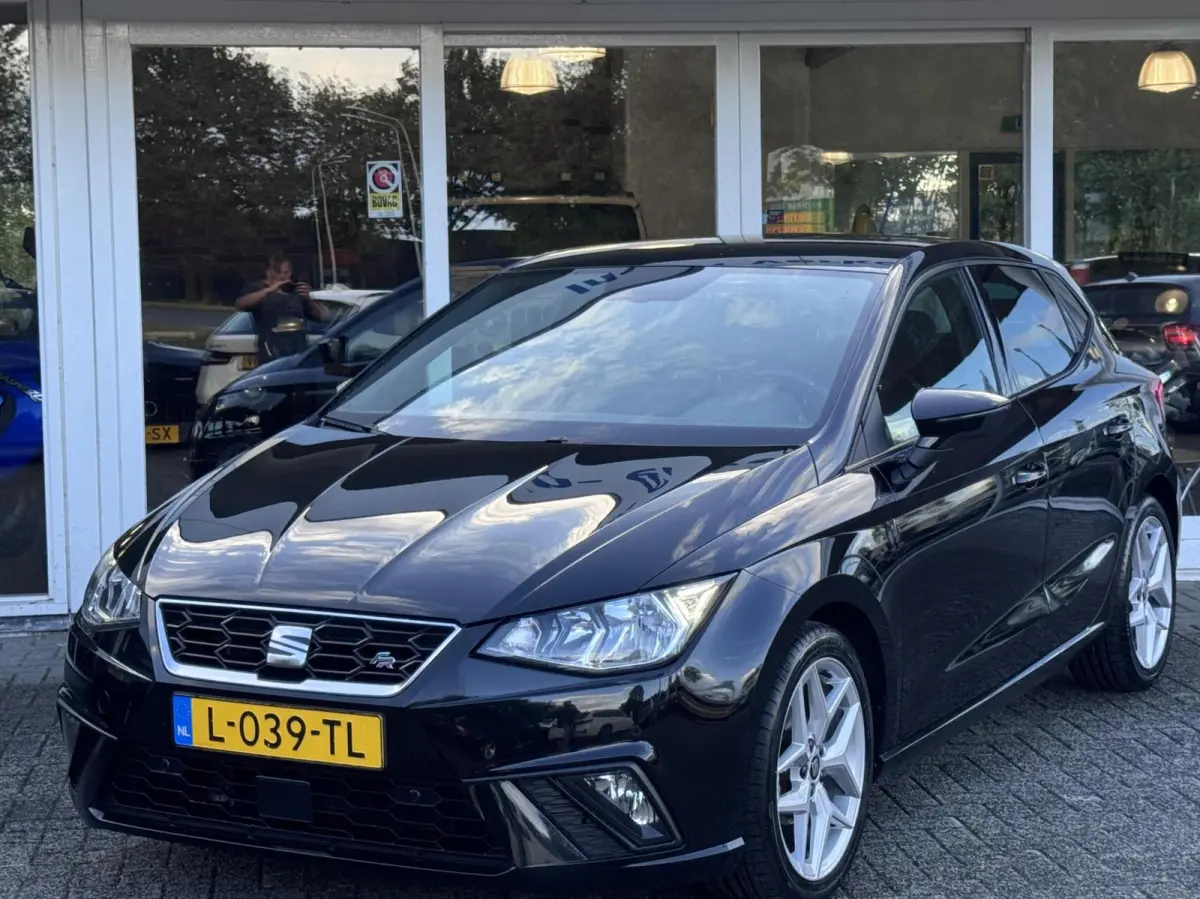 1.0 TSI FR Business Intense
