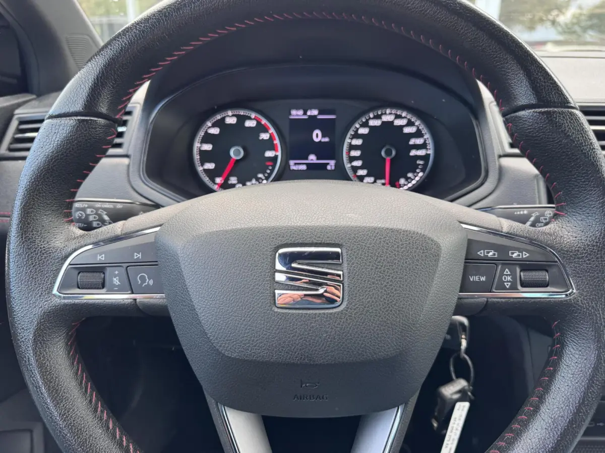 1.0 TSI FR Business Intense