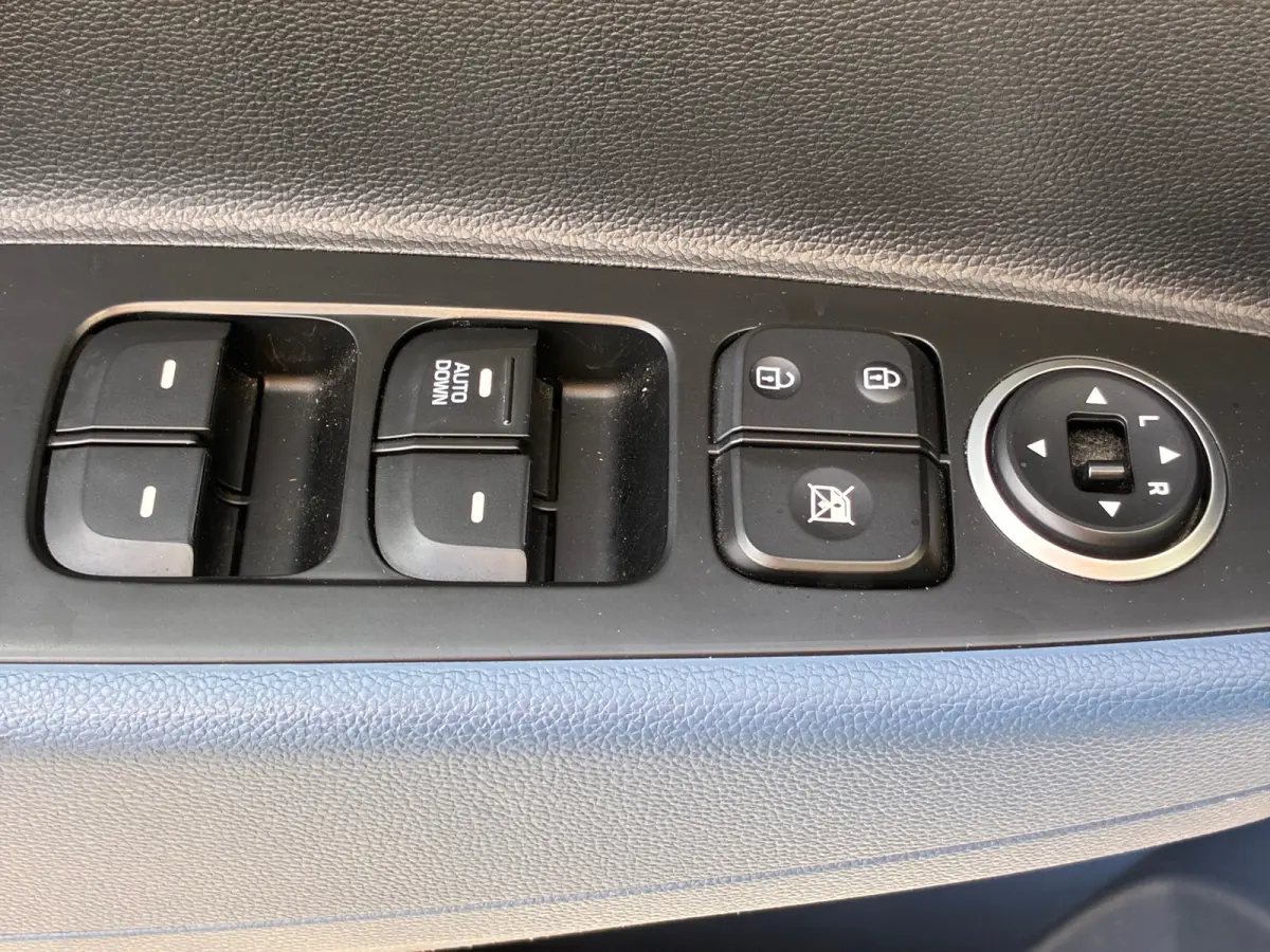 1.0i i-Motion Comfort|2e Eigenaar|CruiseControl|Climatronic|Elektr.ramen|Nieuwe APK|NAP|