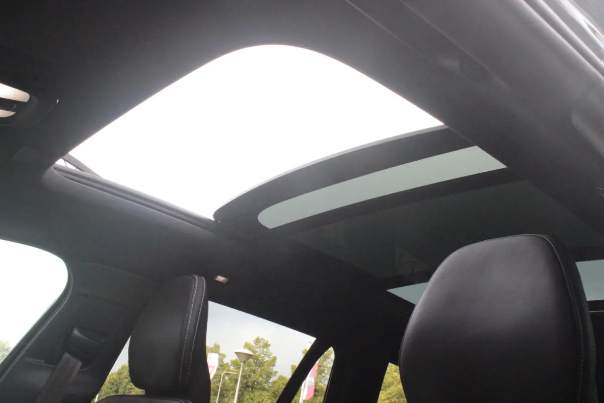 2.0 T6 Plug-in hybrid 350PK AWD PLUS DARK | LONG RANGE | PANORAMISCH SCHUIF/KANTELDAK | NAVIGATIE VIA GOOGLE AUTO | APPLE CARPLAY / ANDROID AUTO | FULL-LED KOPLAMPEN | 125319" 6-SPAAKS BLACK