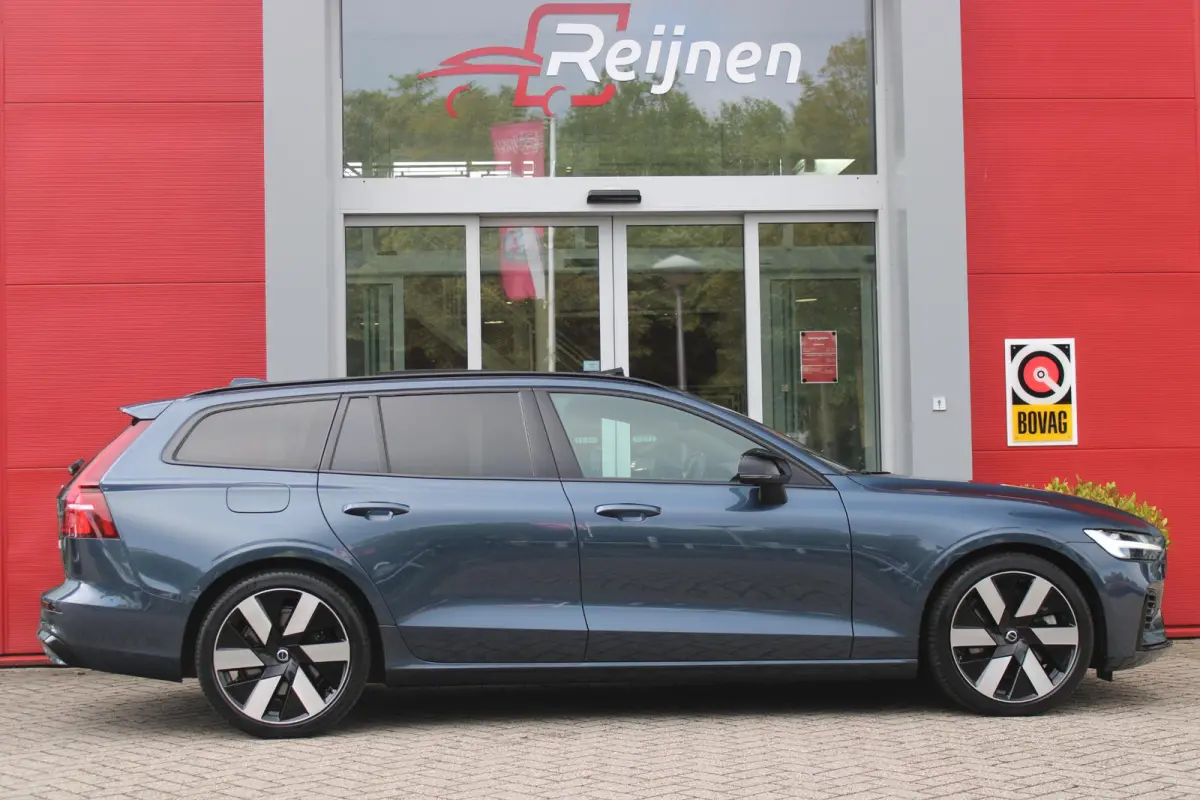 2.0 T6 Plug-in hybrid 350PK AWD PLUS DARK | LONG RANGE | PANORAMISCH SCHUIF/KANTELDAK | NAVIGATIE VIA GOOGLE AUTO | APPLE CARPLAY / ANDROID AUTO | FULL-LED KOPLAMPEN | 125319" 6-SPAAKS BLACK
