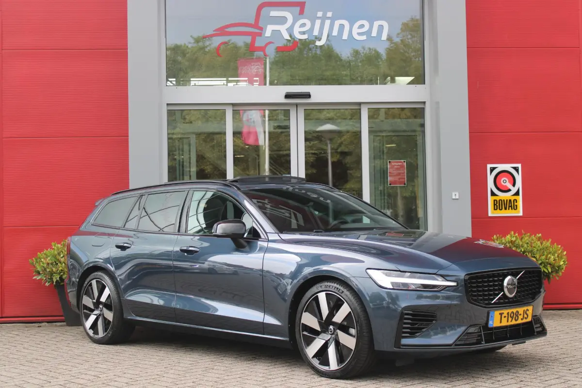 2.0 T6 Plug-in hybrid 350PK AWD PLUS DARK | LONG RANGE | PANORAMISCH SCHUIF/KANTELDAK | NAVIGATIE VIA GOOGLE AUTO | APPLE CARPLAY / ANDROID AUTO | FULL-LED KOPLAMPEN | 125319" 6-SPAAKS BLACK