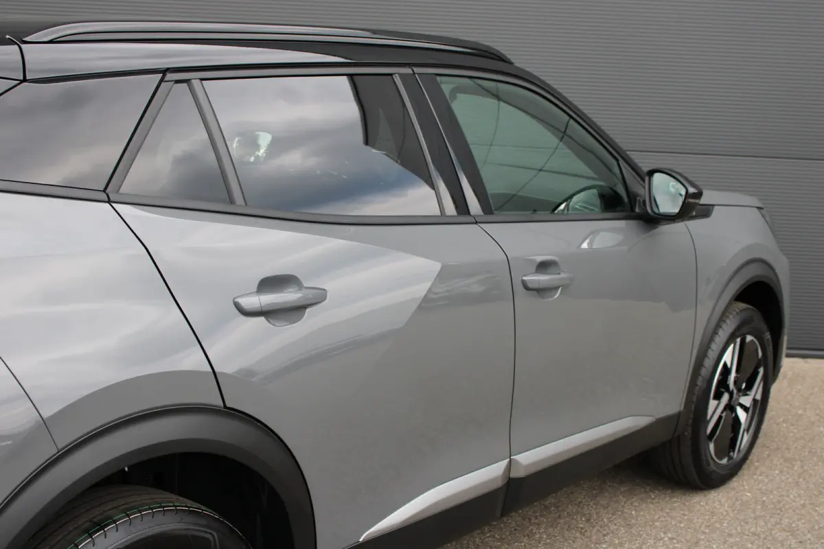 GT, (2025-H0) | Active Safety Brake met camera en radar (automatisch noodremsysteem) met Distance Alert (waarschuwing dreigende aanrijding) | Advanced Active Safety Brake met camera en radar