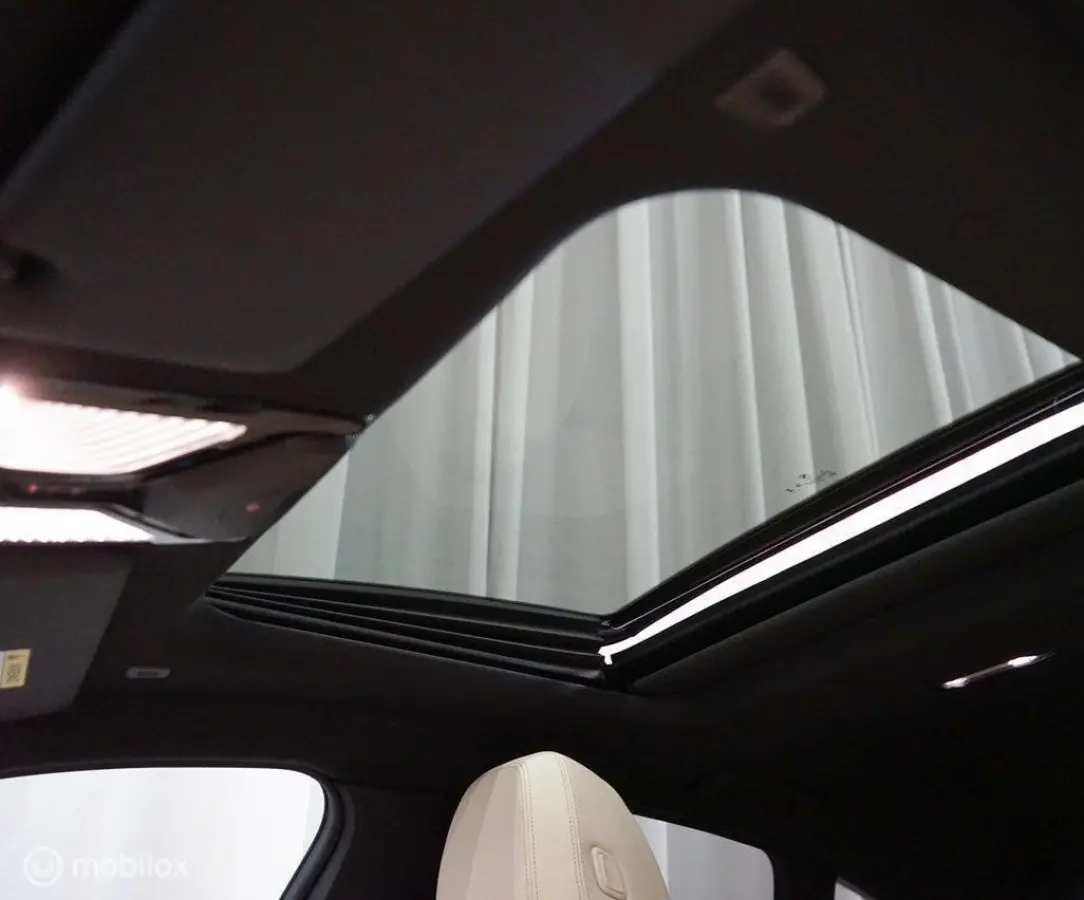 M50 High Executive 84 kWh, laser, H/K, Dak, trekhaak