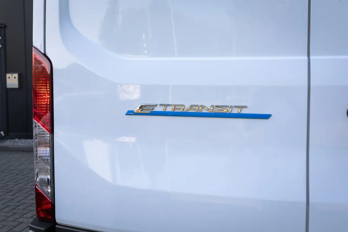 350 L3H2 Trend | PRO POWER ON BOARD | CAMERA | SCHERM 12'' |