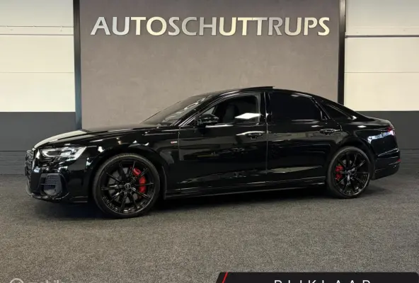 60 TFSI S-LINE 4WS / BLACK OPTIC+ / MATRIX / BOWERS & WILKINS / 21" / PANO / VALCONA / SFEER / STOELVERW. / STOELKOELING /