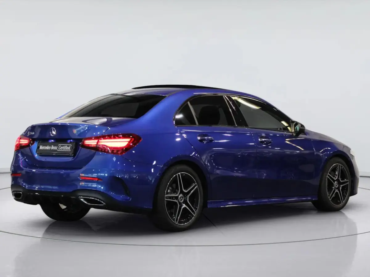 180 Star Edition AMG Line | Panorama dak