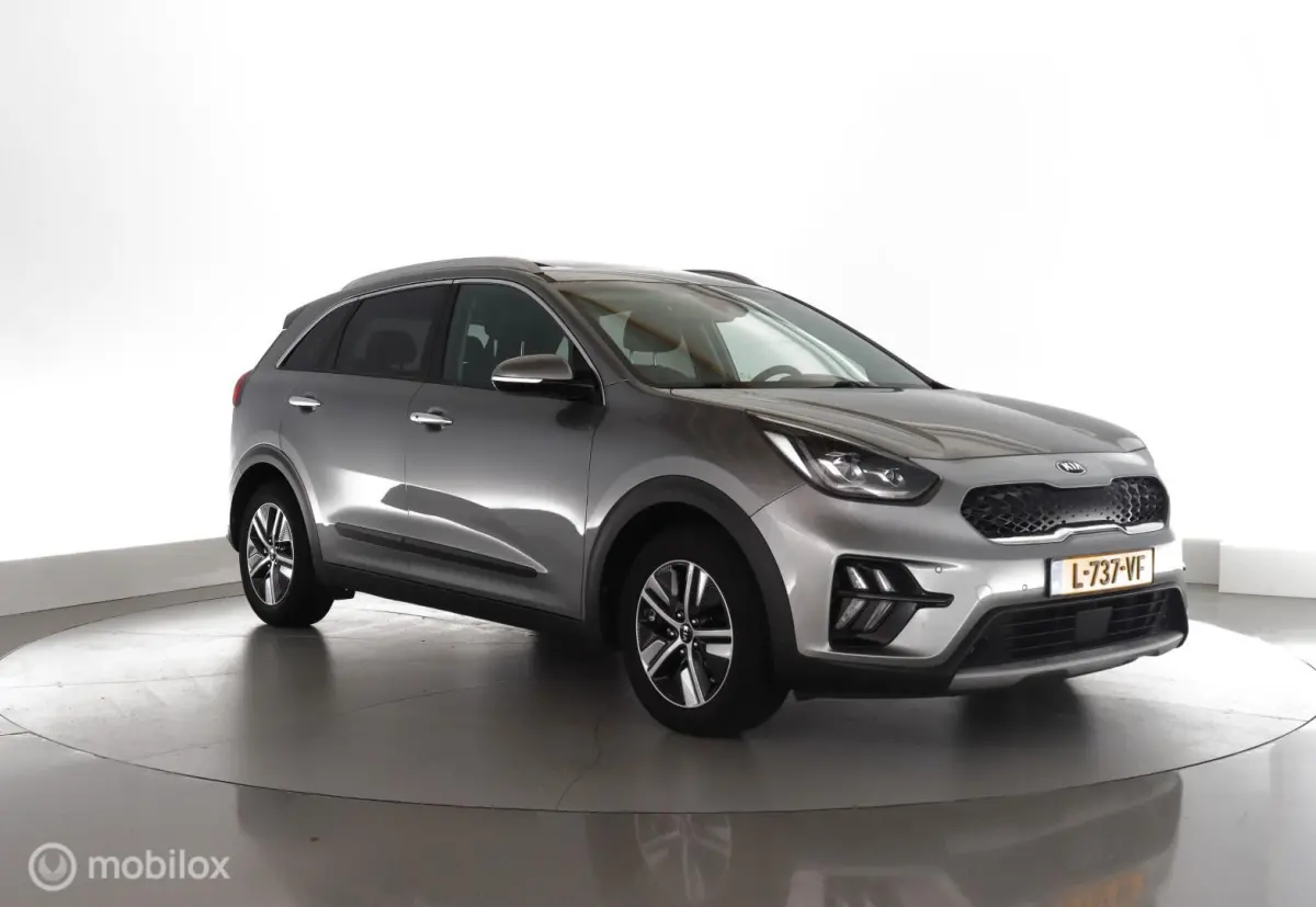 1.6 GDi Hybrid Executive schuifdak|led|leer|cam|nav|acc|lmv16
