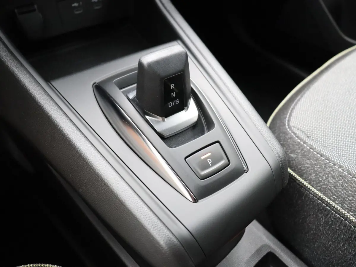 1.8 E-Tech full hybrid 160 techno | Automaat | Climate Control | Cruise Control |