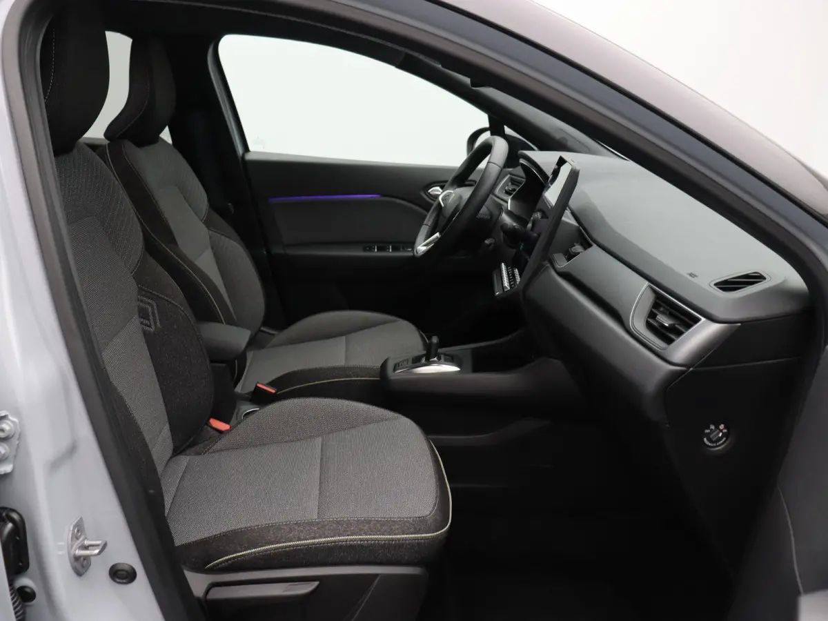 1.8 E-Tech full hybrid 160 techno | Automaat | Climate Control | Cruise Control |