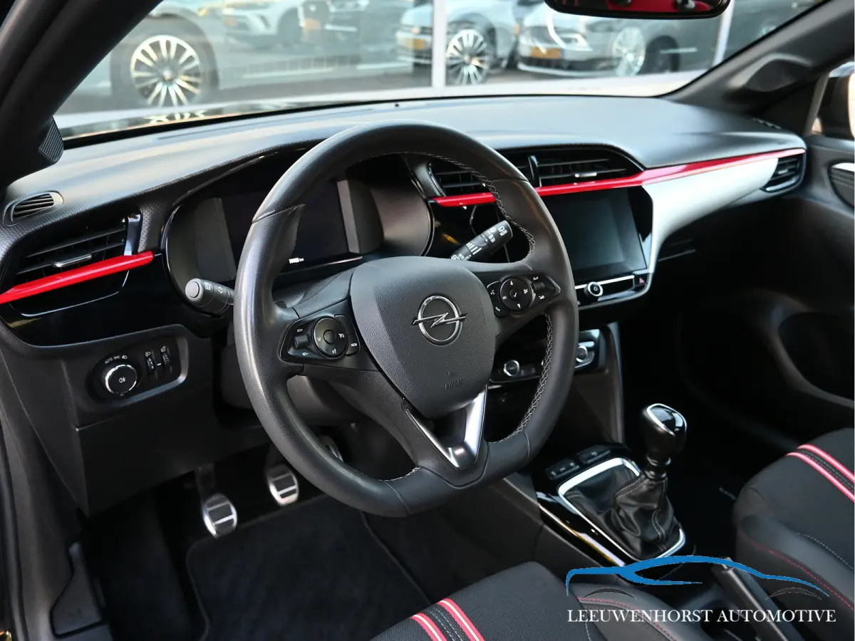 1.2 Level 4, climate, cruise, camera, LED, Apple Car Play, laneassist, NL- dealerauto