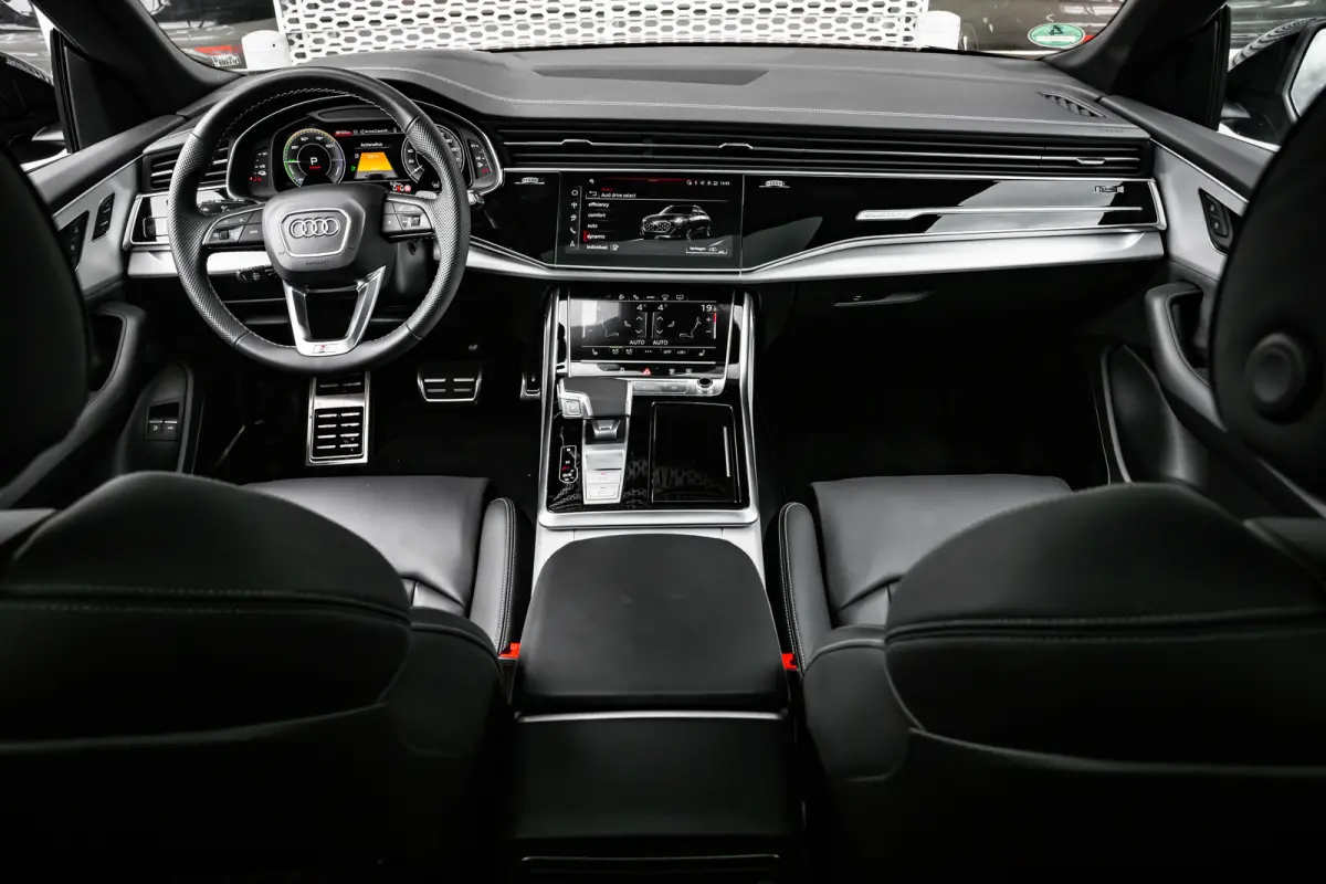 TFSI e quattro 290 kW | Panoramadak | HUD | Bang & Olufsen | 360 Camera | Servosluiting |