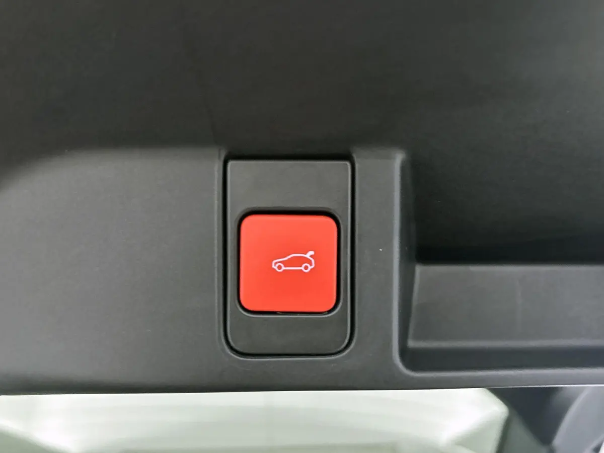 AWD Long Range Étoile Absolute Comfort Tech 97 kWh | 360 Camera | Adaptieve Cruise Control | Head-Up Display | Climate Control | Glazendak | Afneembare Trekhaak | Elektrische Klep | Elektri