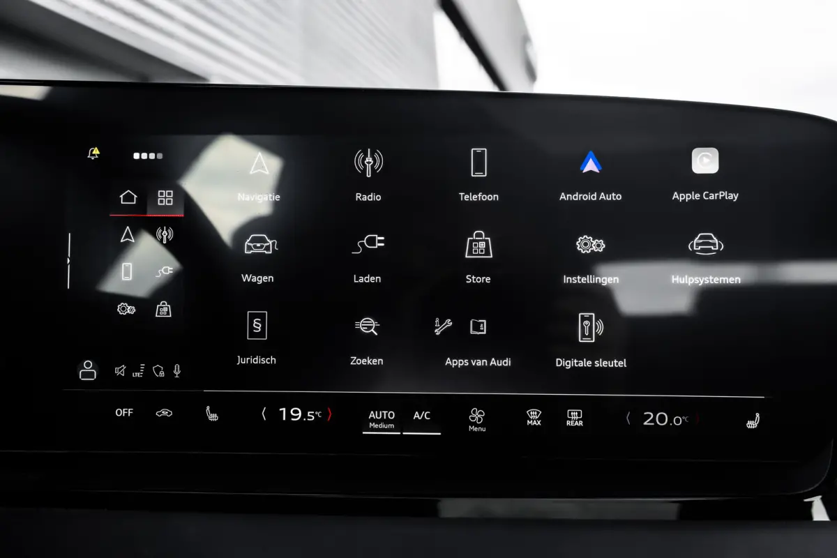 edition performance 100 kWh | Panoramadak | 360 Camera | Trekhaak | Memory | | Apple Carplay/Android Auto|telefoonintegratie premium | Elektrisch bedienbare achterklep | Full-LED koplampen