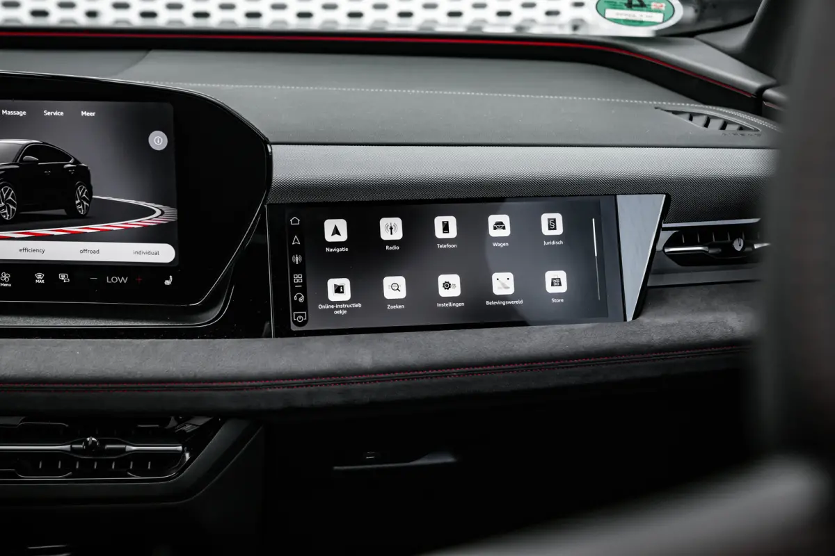185 kW | Luchtvering | Panoramadak | HUD | Bang & Olufsen