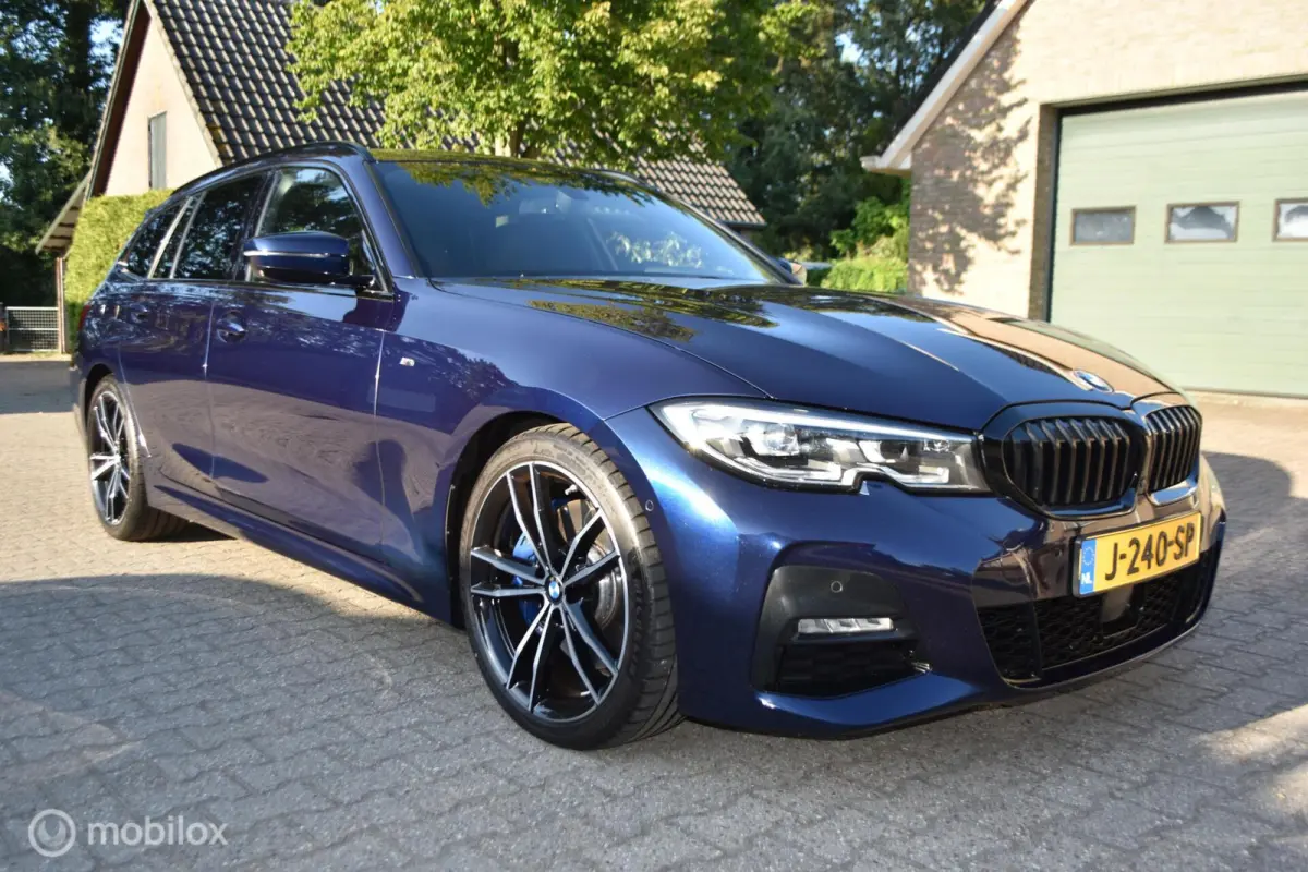 330i High Exe Edition M sport