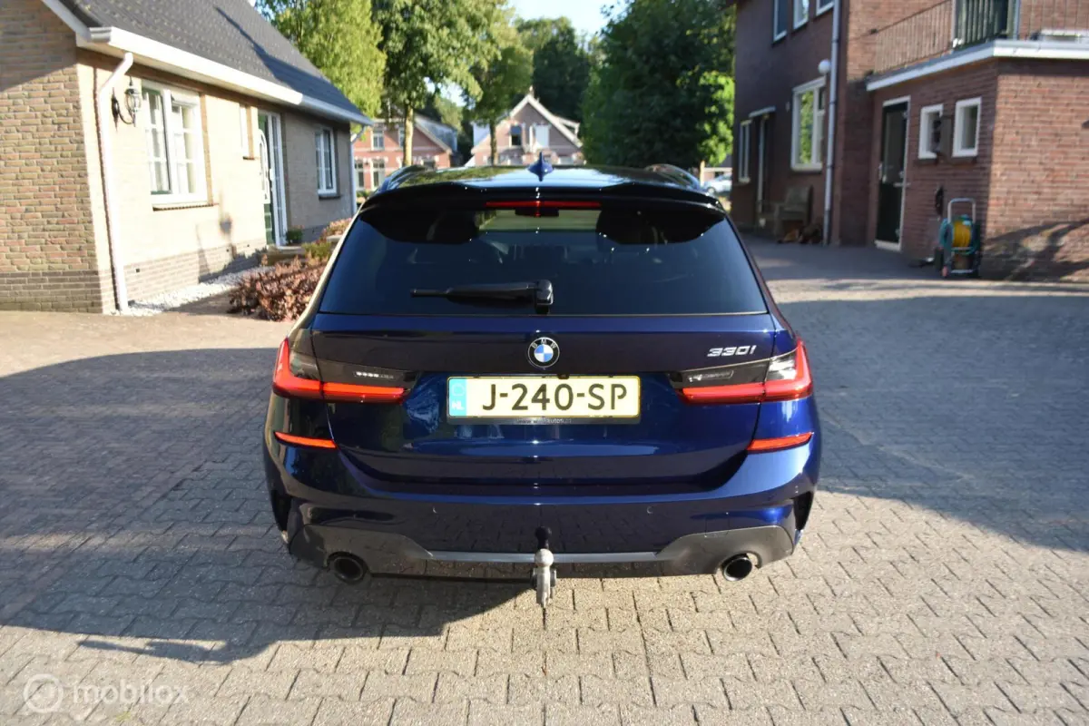 330i High Exe Edition M sport