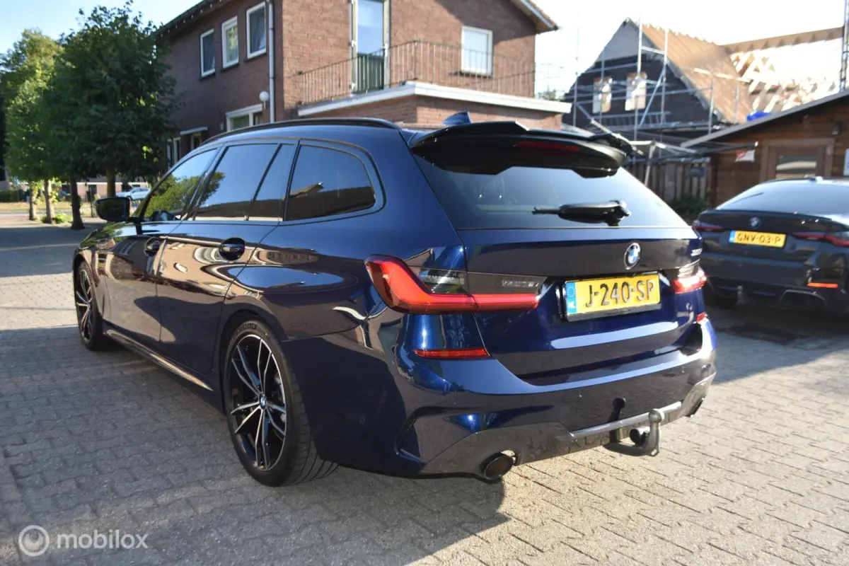 330i High Exe Edition M sport
