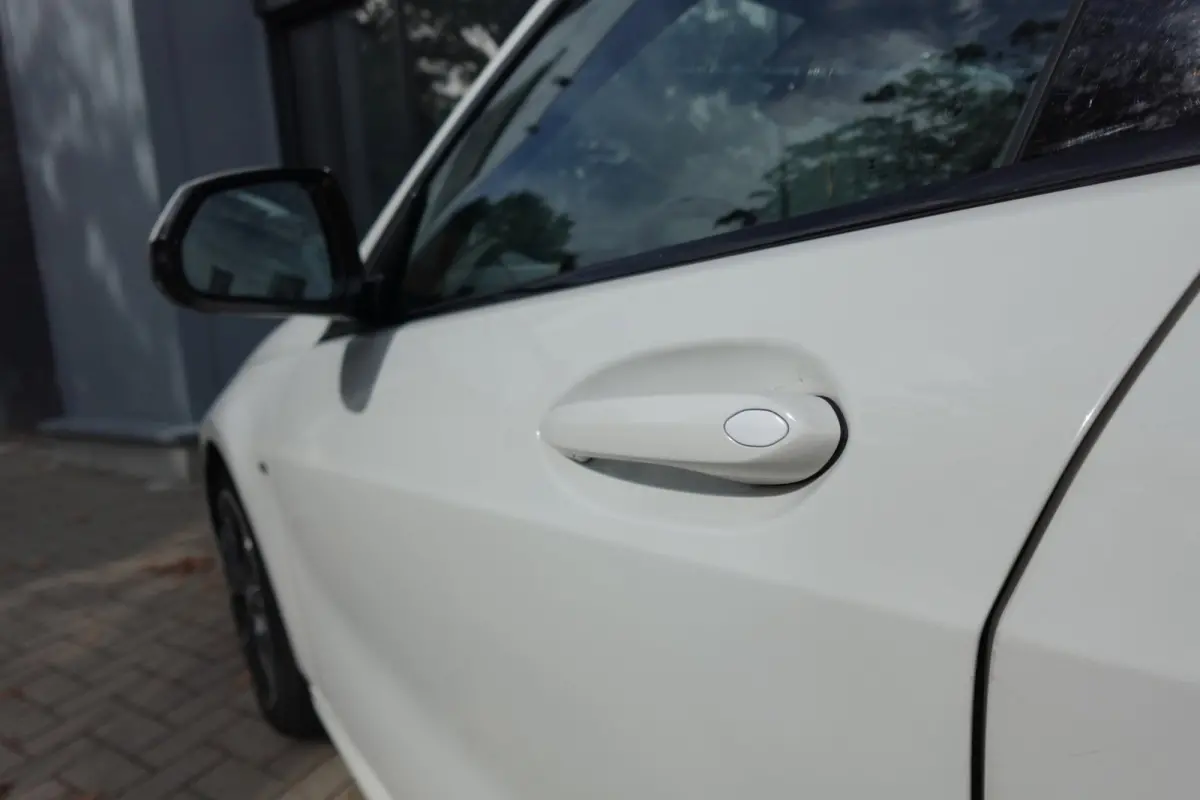 120 M Sport Design Edition PANO KEYLESS CAM