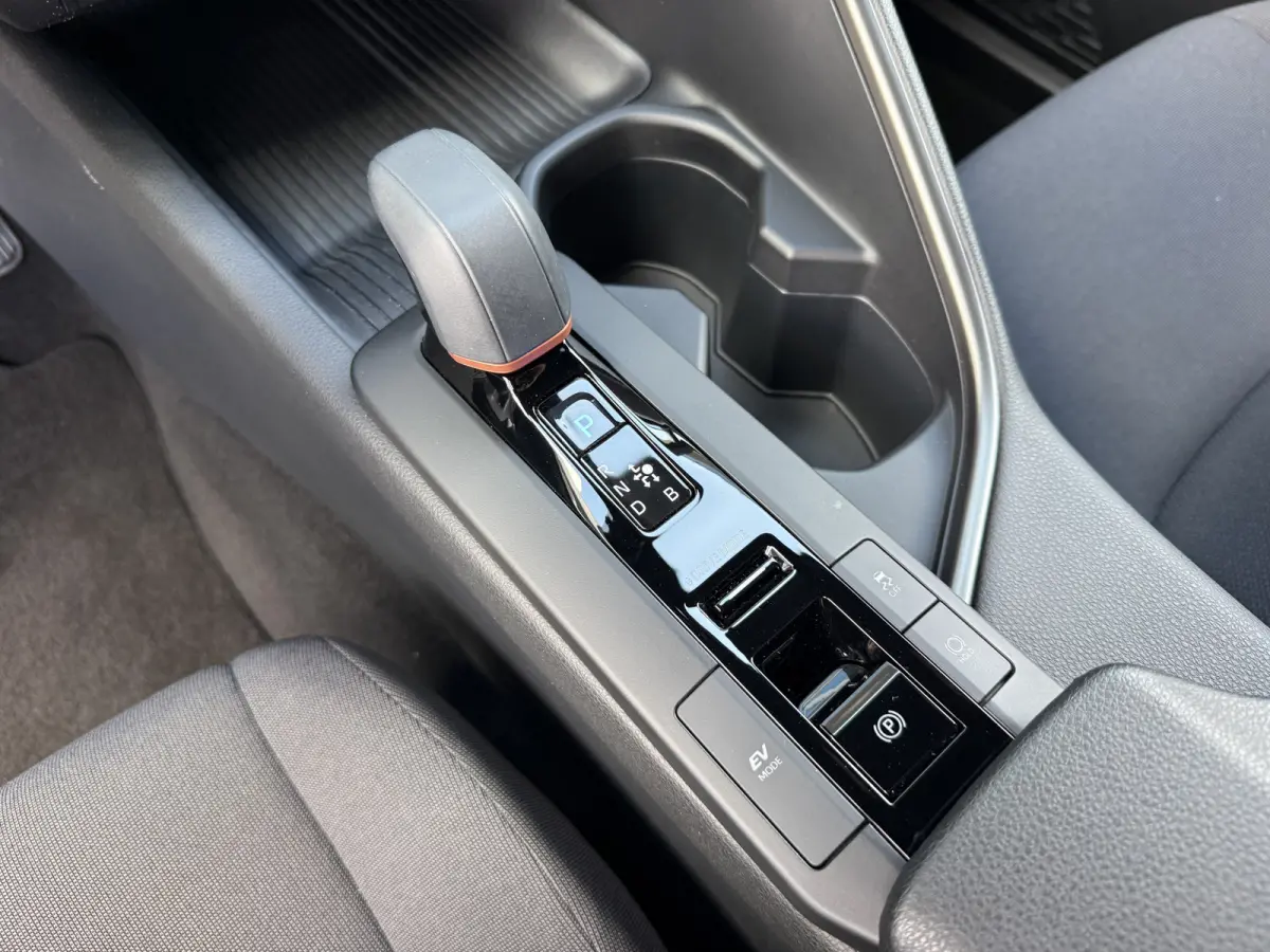 1.8 Hybrid 140 Dynamic Apple/Camera
