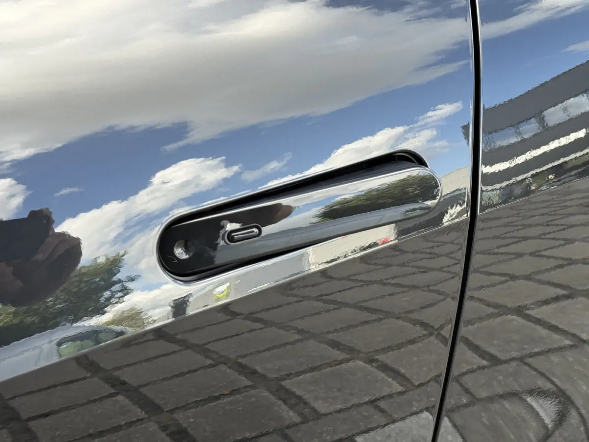 1.8 Hybrid 140 Dynamic Apple/Camera
