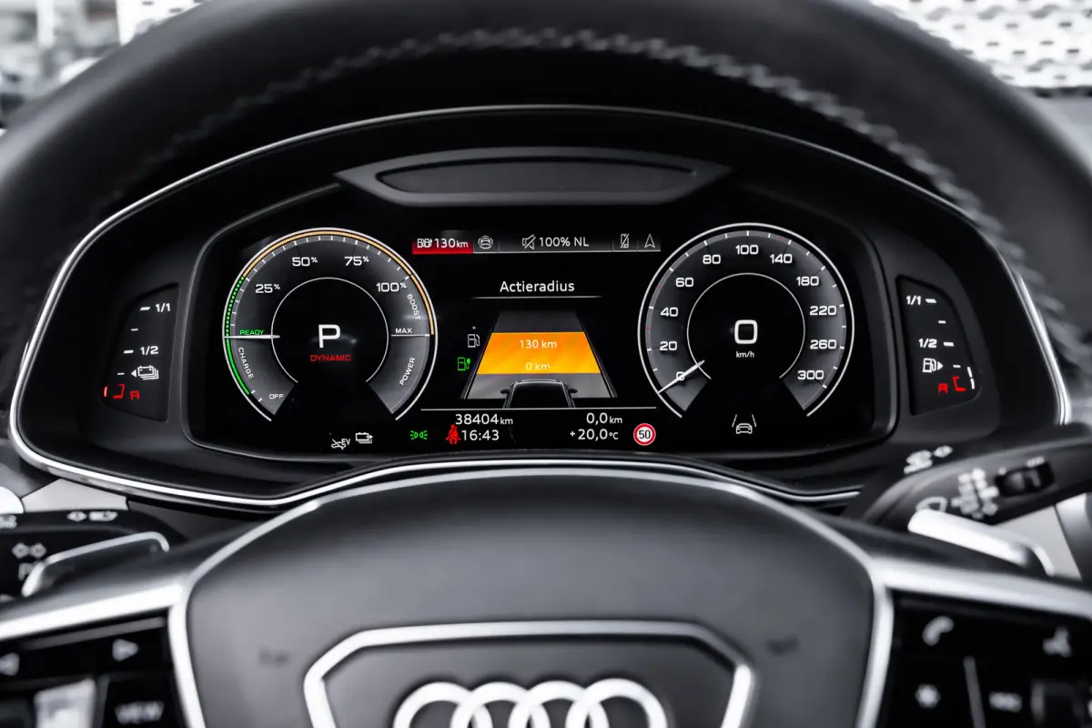 50 TFSI e quattro Advanced edition | Bang & Olufsen | Memory | Stoelventilatie | | Apple Carplay/Android Auto|telefoonintegratie premium | Comfortstoel(en) | Cruise control adaptief met Stop