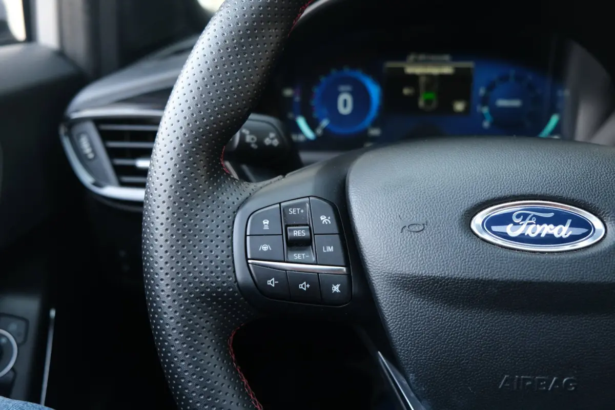 1.0 EcoBoost 155PK ST-Line X AUT Pano Navi Led Cam Pdc