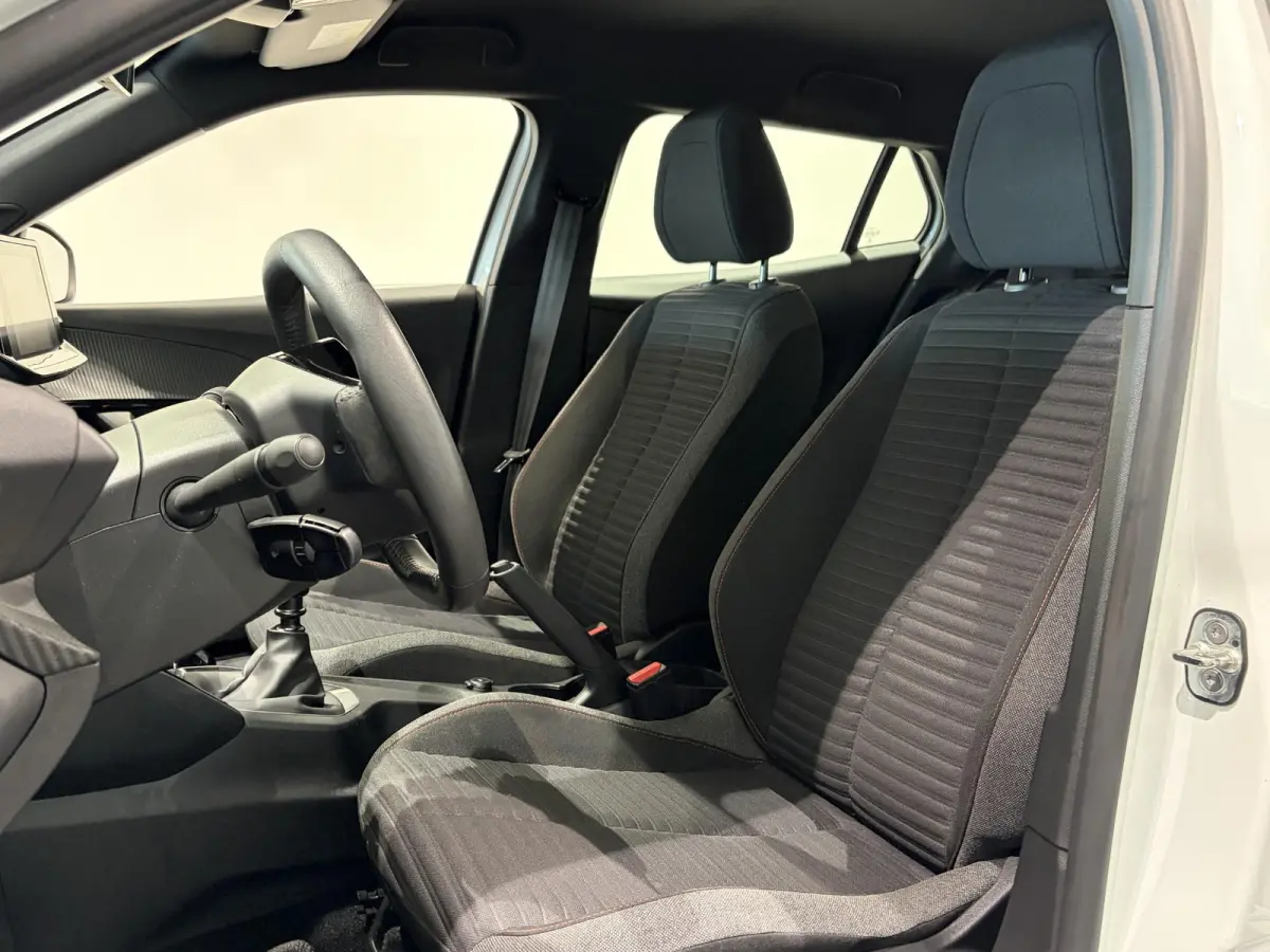 1.2 PureTech Active AIRCO - CRUISECONTROL - HOGE INSTAP