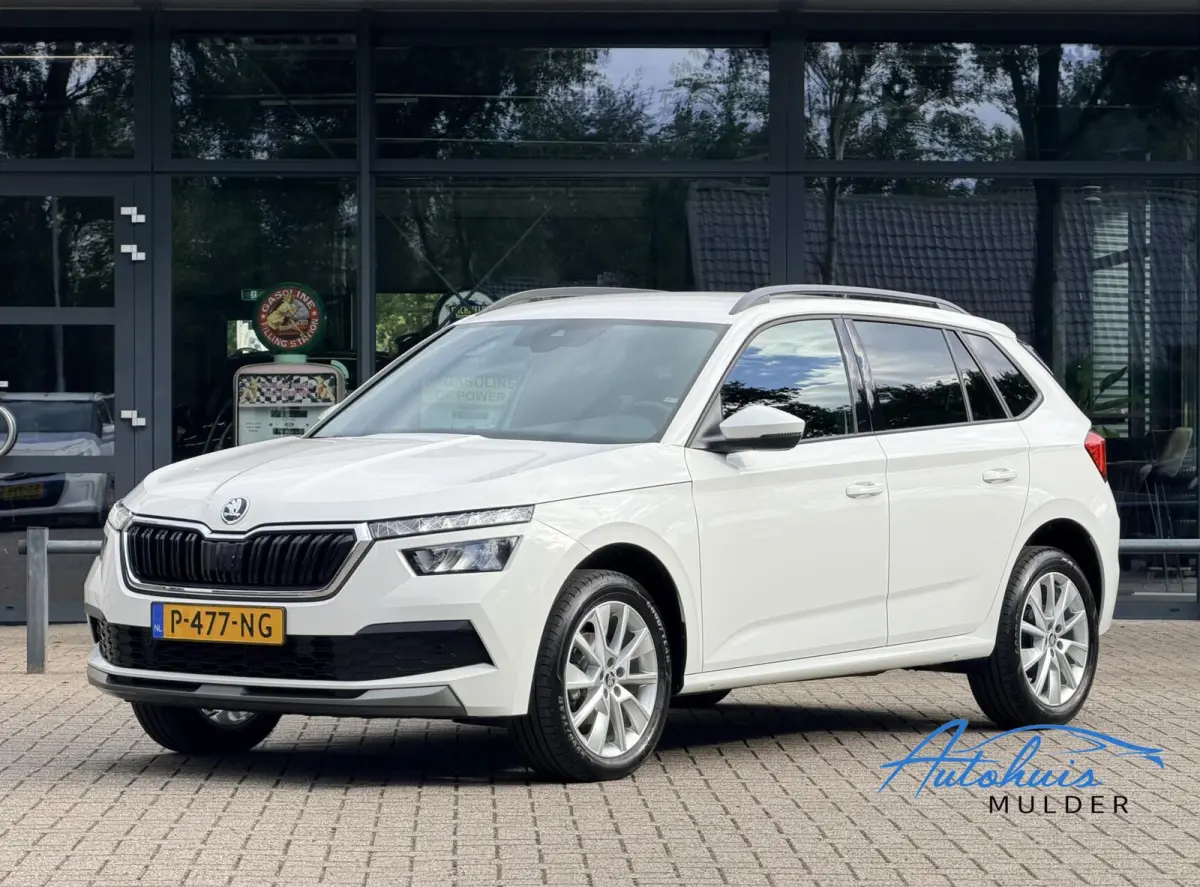 1.0 TSI Sport Business | Automaat | Stoelverwarming | Carplay | Dealer Onderhouden