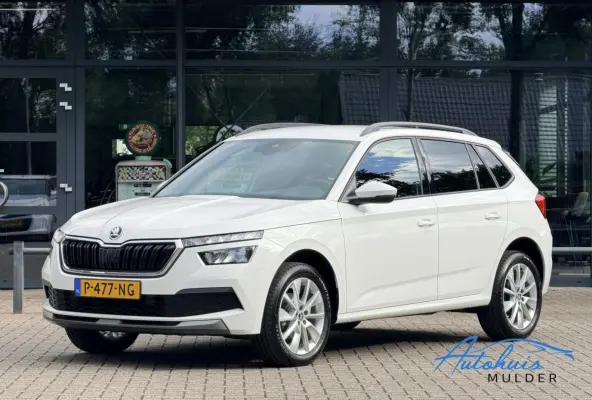 1.0 TSI Sport Business | Automaat | Stoelverwarming | Carplay | Dealer Onderhouden