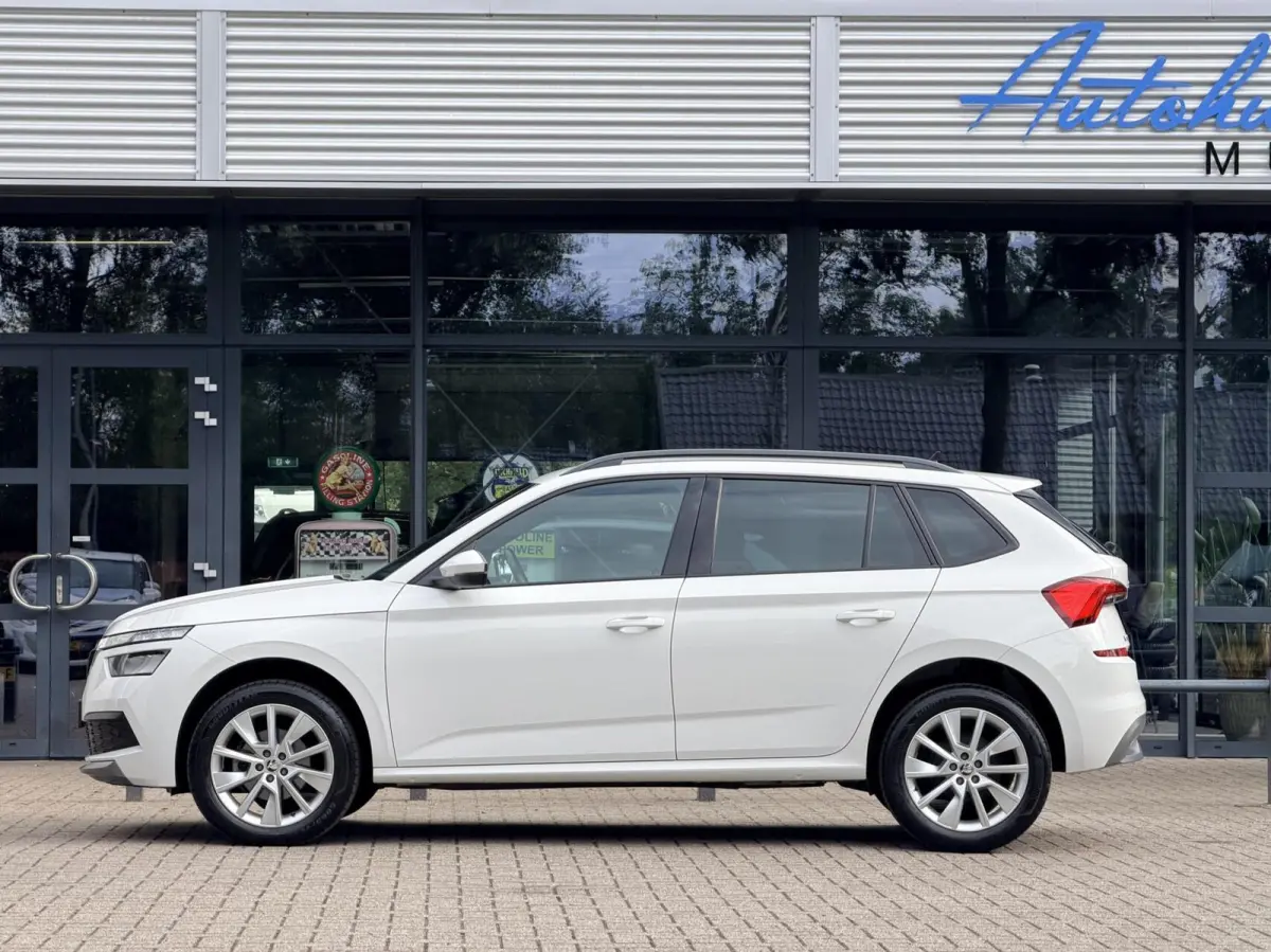 1.0 TSI Sport Business | Automaat | Stoelverwarming | Carplay | Dealer Onderhouden