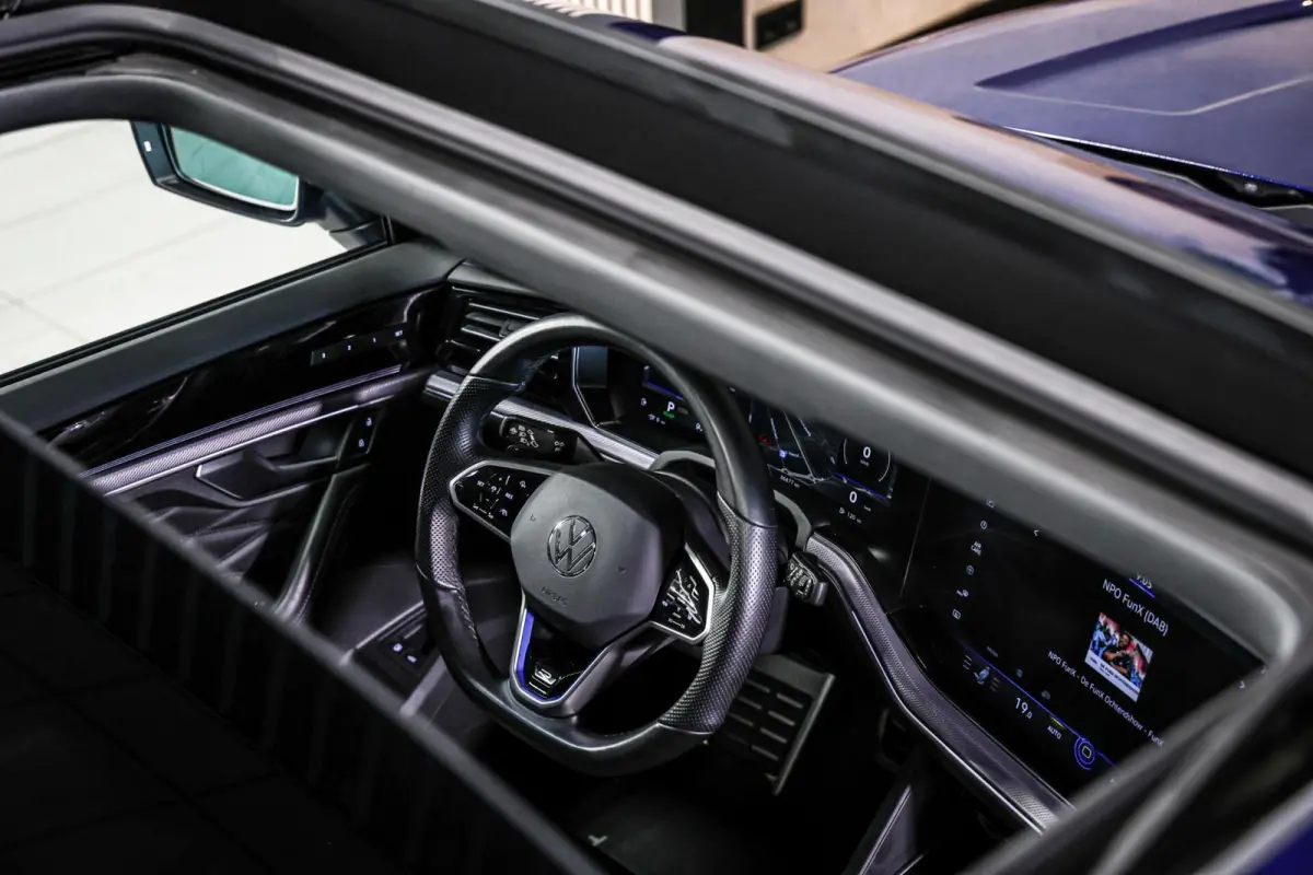 3.0 TSi 4MOTION R|HUD|Ventilatie|Pano|21"|Nacht|Trekhaak|360