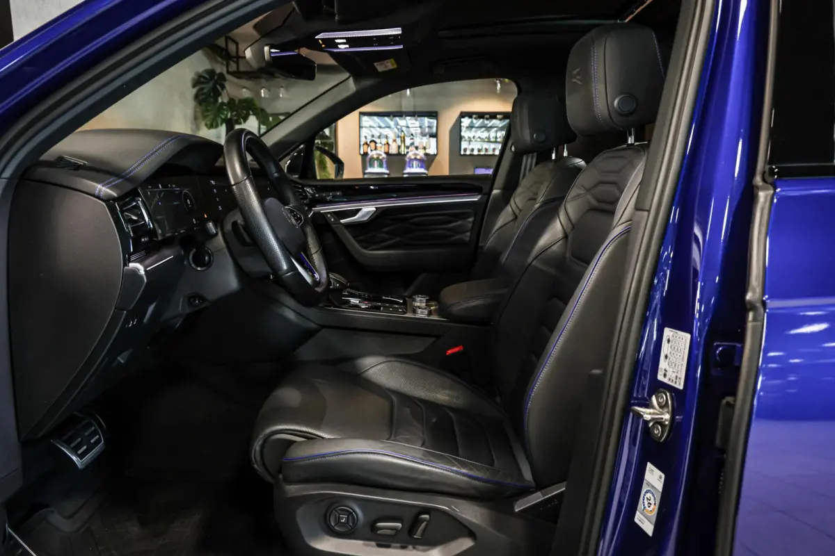3.0 TSi 4MOTION R|HUD|Ventilatie|Pano|21"|Nacht|Trekhaak|360