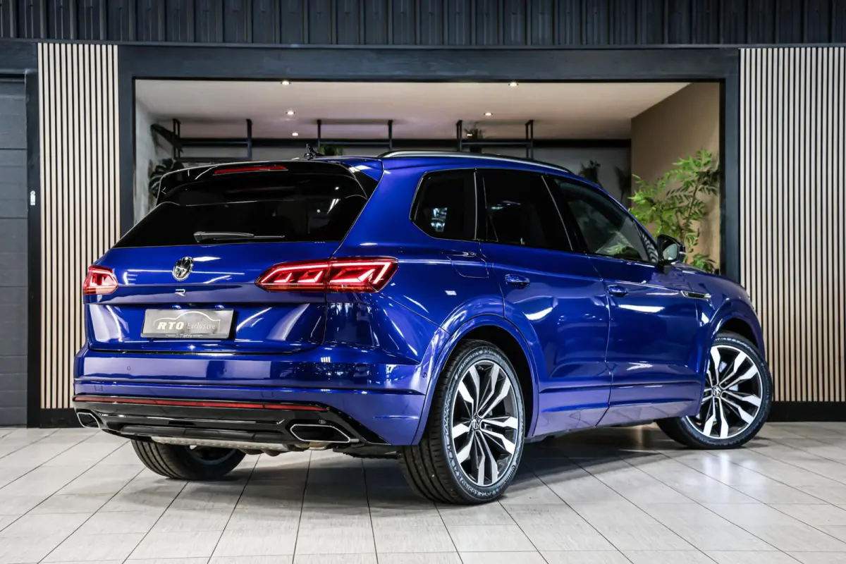 3.0 TSi 4MOTION R|HUD|Ventilatie|Pano|21"|Nacht|Trekhaak|360