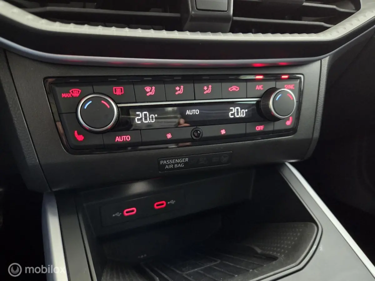 1.0 EcoTSI 116PK FR Automaat led|nav|cam|stoelverw.|acc|lmv18