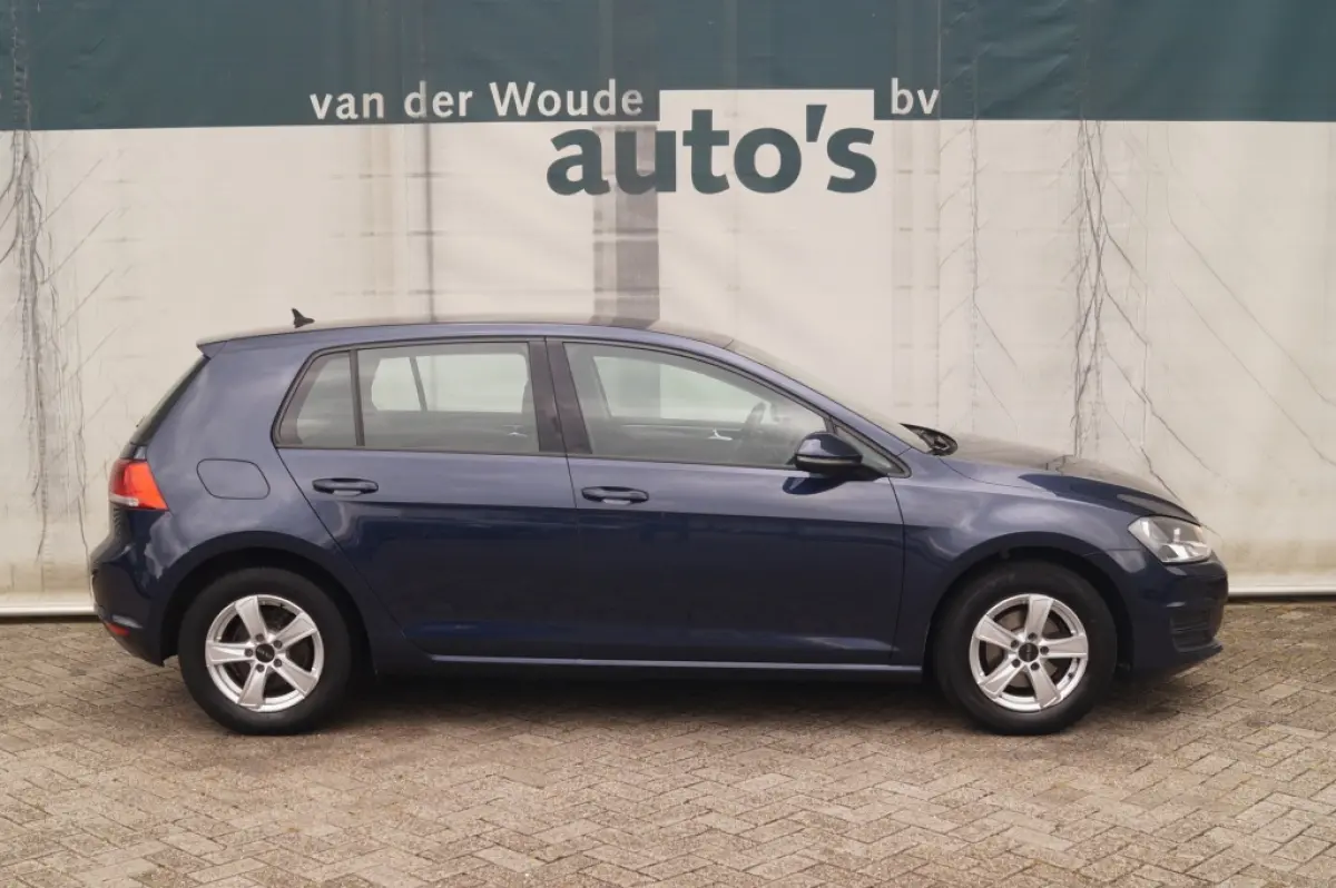 1.2 TSI Edition 5-drs -ECC-PDC-NAVI-LMV-