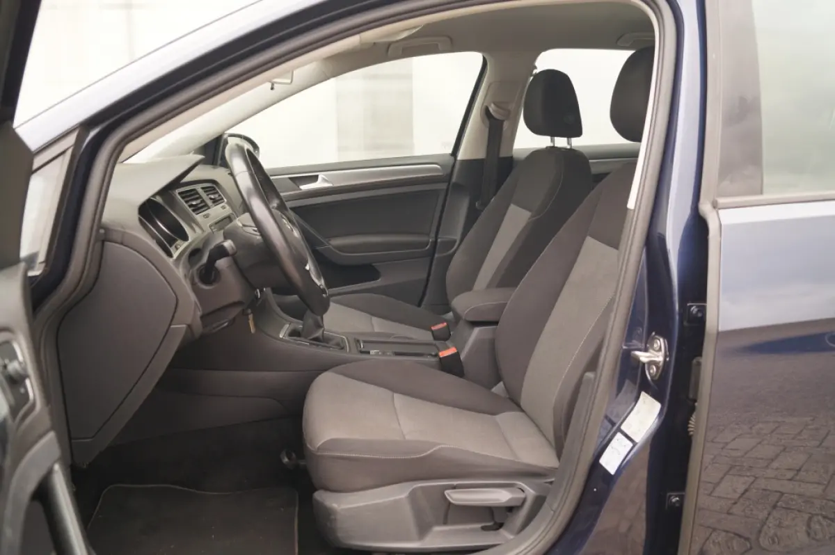 1.2 TSI Edition 5-drs -ECC-PDC-NAVI-LMV-