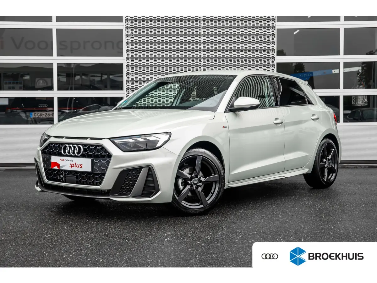 25 TFSI S edition | Stoelverwarming | 17" | | Alarm klasse 1(startblokkering) | Apple Carplay/Android Auto|telefoonintegratie premium | Cruise control
