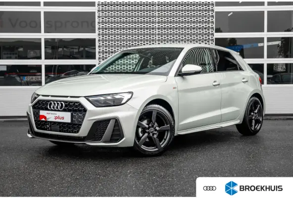 25 TFSI S edition | Stoelverwarming | 17" | | Alarm klasse 1(startblokkering) | Apple Carplay/Android Auto|telefoonintegratie premium | Cruise control